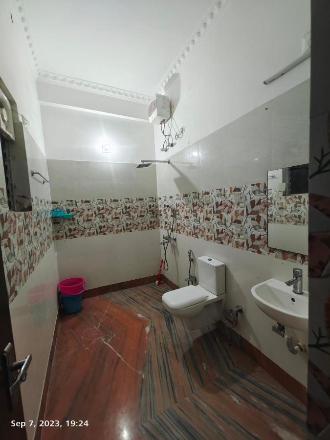 Backpackers Kolkata